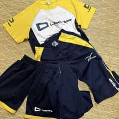 リベルタ サッカー 夏用ユニフォーム セット売り 140 130 - メルカリ