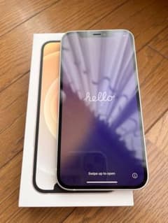 Apple iPhone 12 ホワイト 本体のサムネイル