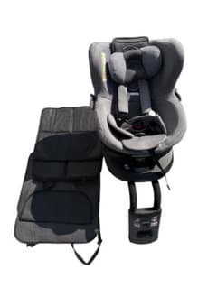 エールベベ クルット4i プレミアムⅡ ISOFIX チャイルドシート グレーのサムネイル