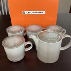 新品未使用 ルクルーゼ 蓋付き ティーポット マグカップ 4客 - メルカリ