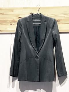 ZARA テーラードジャケット Sのサムネイル