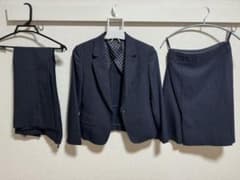女性用ビジネススースのサムネイル