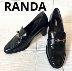 RANDA ランダ モノグラムビットローファー 黒　ヒールローファーのサムネイル