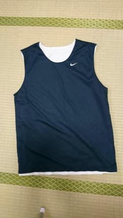 NIKE ナイキ タンクトップのサムネイル