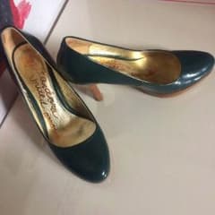 エナメルパンプス アローズ 深緑のサムネイル