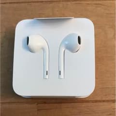 iPhone  イヤホン 正規品 新品のサムネイル