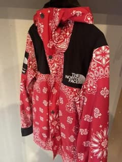 シュプリーム  ノースフェイス マウンテンパーカーのサムネイル