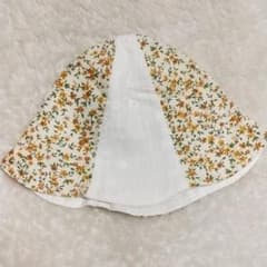 美品❣ベビー用花柄帽子４２センチのサムネイル