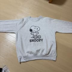 スヌーピーのトレーナーのサムネイル