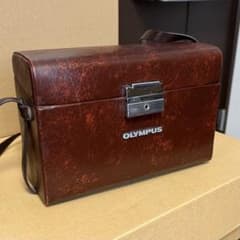 OLYMPUS ブラウンレザー カメラケースのサムネイル