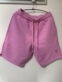 AMI Paris ピンク スウェットショートパンツ s AMI Paris ピンク スウェットショートパンツ s - メルカリ