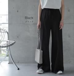 ブラック ワイドパンツのサムネイル