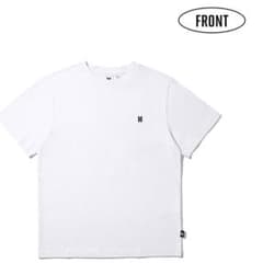 ❤️BTS  ❤️公式ロゴTシャツ　新品❤️のサムネイル