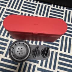 dyson ヘアドライヤー用 アタッチメントセット　ケースと付属品