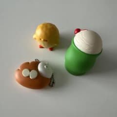 食べ物　カプセルトイ 3点セットのサムネイル