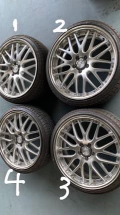 【最終値下げ】PCD114.3×5穴 20インチ(タイヤホイールセット)のサムネイル