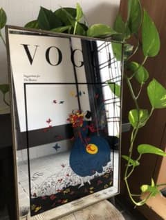 VOGUE 壁掛けパブミラーのサムネイル