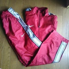 ナイキのシャカシャカ上下のサムネイル