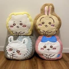 【メルカリ市限定価格】ちいかわもこもこダイカットクッションうさぎハチワレモモンガ m31140911482_1.jpg?1757778242