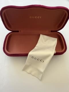 GUCCI メガネケース ベルベット ボルドーのサムネイル