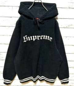 シュプリーム / supreme　パーカー
刺繍ビッグロゴ  パーカーのサムネイル