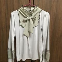 【axes femme】リボンタイ付きプルオーバーのサムネイル