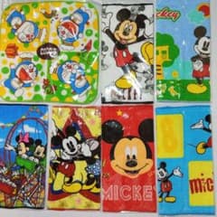 タオルハンカチ７枚セット(ミッキー６枚・ドラえもん１枚)のサムネイル