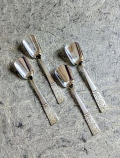 旧ソ連時代 ヴィンテージスプーン MADE IN USSR 9TJM刻印 4本 - メルカリ