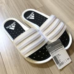 アディレッタ ブースト アディダス Boost 26.5 未使用 サンダルのサムネイル