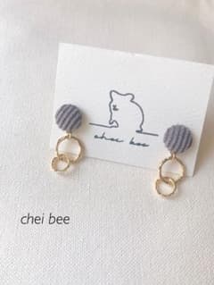プチシリーズ♡コーデュロイ×ゴールドリングピアス♡  プレゼント付‼️のサムネイル