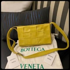 BOTTEGA VENETA ショルダーバッグ マキシイントレチャートのサムネイル