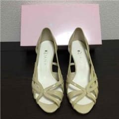 さや様専用☆DIANA パンプス☆24㎝のサムネイル