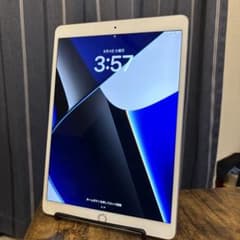 Apple iPad Air 第3世代 64GBのサムネイル