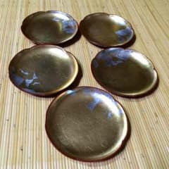 リライダ様専用／金箔梅型の銘々皿とお碗6個のサムネイル