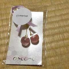 salt様専用 ameame チェリーピアスのサムネイル