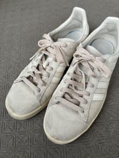 adidas スエード スニーカー ベージュのサムネイル