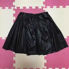 MURUA レザースカート  ミニスカート 黒  S お値下げ！10/25までのサムネイル