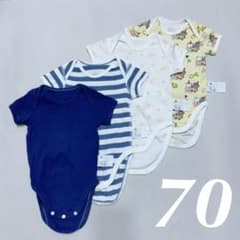 えりまま様　ユニクロ　クルーネックボディ 半袖　70のサムネイル