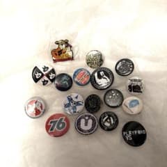 バンド ファッション 映画 缶バッジ ピンバッジセット 17個 - メルカリ