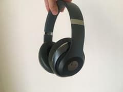Beats ヘッドホン Bluetoothのサムネイル