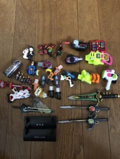 特撮　ガチャ　戦隊　仮面ライダー　ウルトラマンのサムネイル