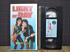 愛と栄光への日々 VHSのサムネイル