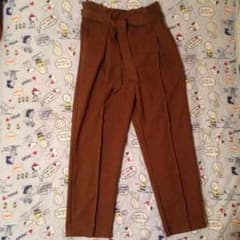 美品 ZARA パンツのサムネイル