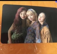 TWICEのサムネイル