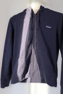 Patagonia ネイビー ジップアップパーカーのサムネイル