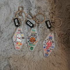 bt21  アクリルキーホルダーのサムネイル