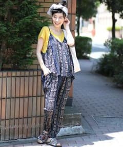 アフリカンプリント　キャミ　パンツ　セットアップのサムネイル