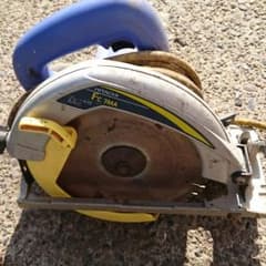 日立電動丸ノコのサムネイル