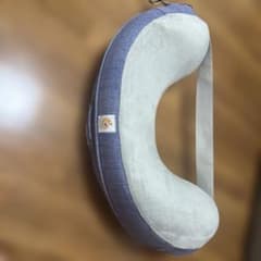 Ergobaby 授乳クッションのサムネイル