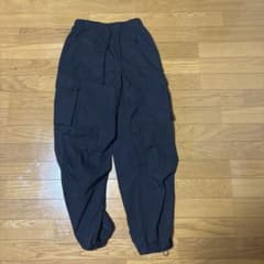 GU ブラック カーゴパンツのサムネイル